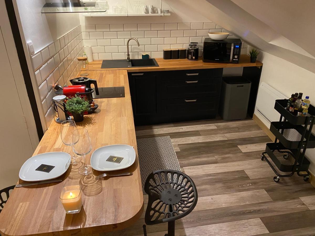 A La Tete De Cheval Apartman Épernay Kültér fotó
