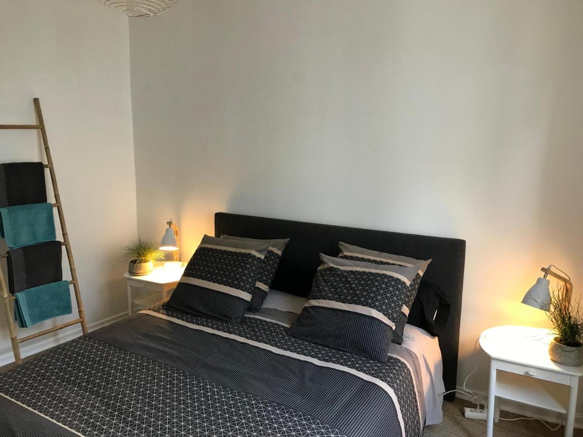 A La Tete De Cheval Apartman Épernay Kültér fotó
