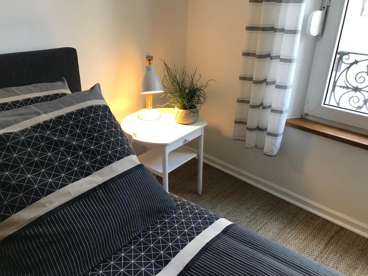 A La Tete De Cheval Apartman Épernay Kültér fotó